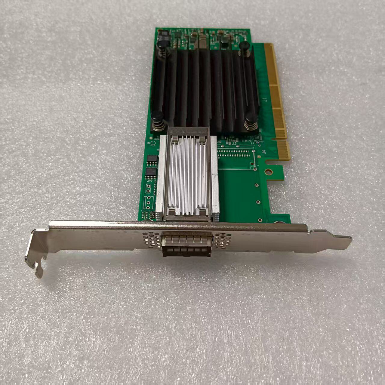 MCX455A‑ECAT (CX455A) ConnectX - 100Gbe Qsfp28 Network Card のレビューと価格